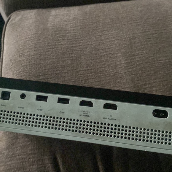 great condition xbox 1 with controller